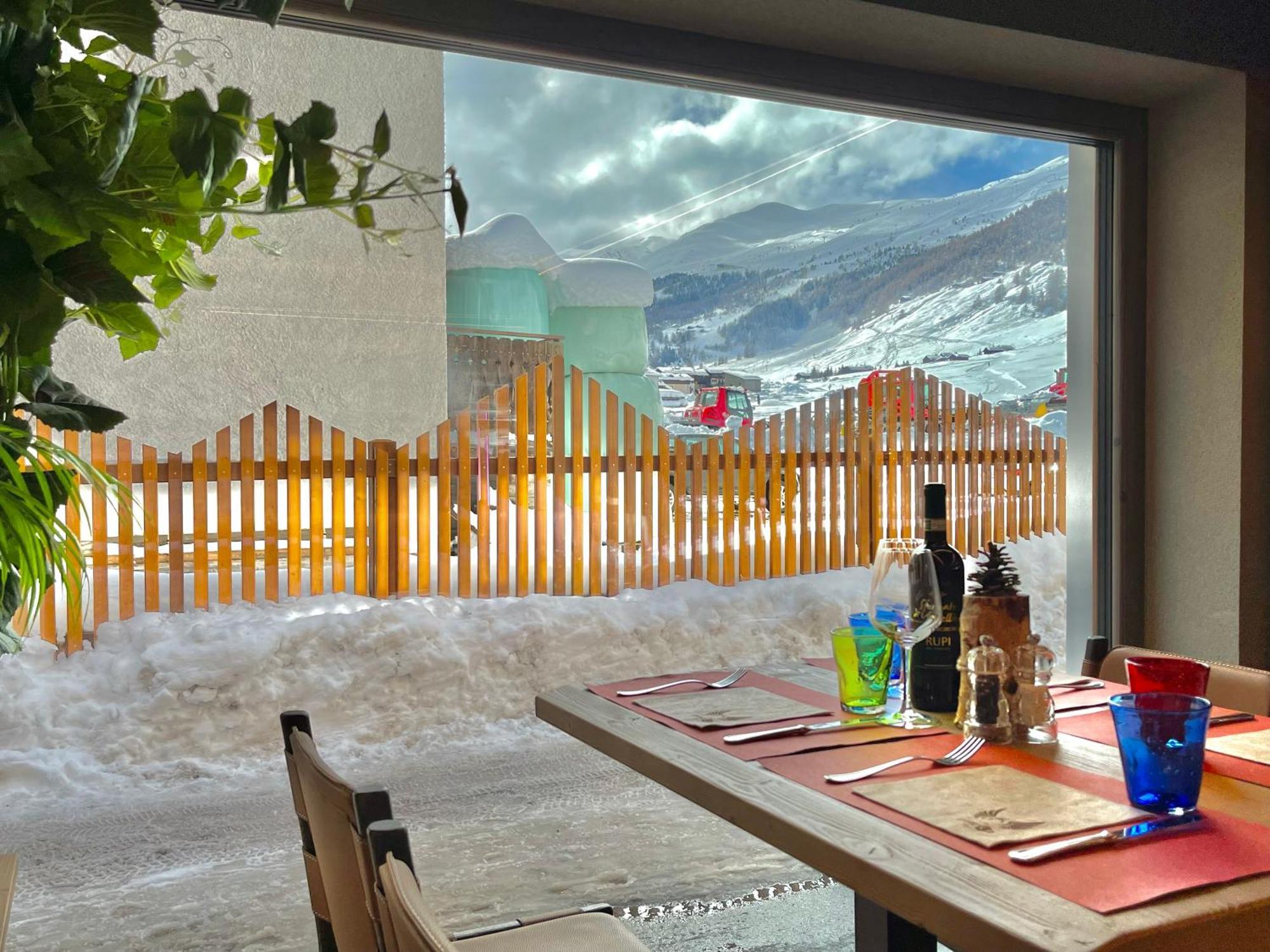 Hotel Galli'S - Centro Livigno Ngoại thất bức ảnh