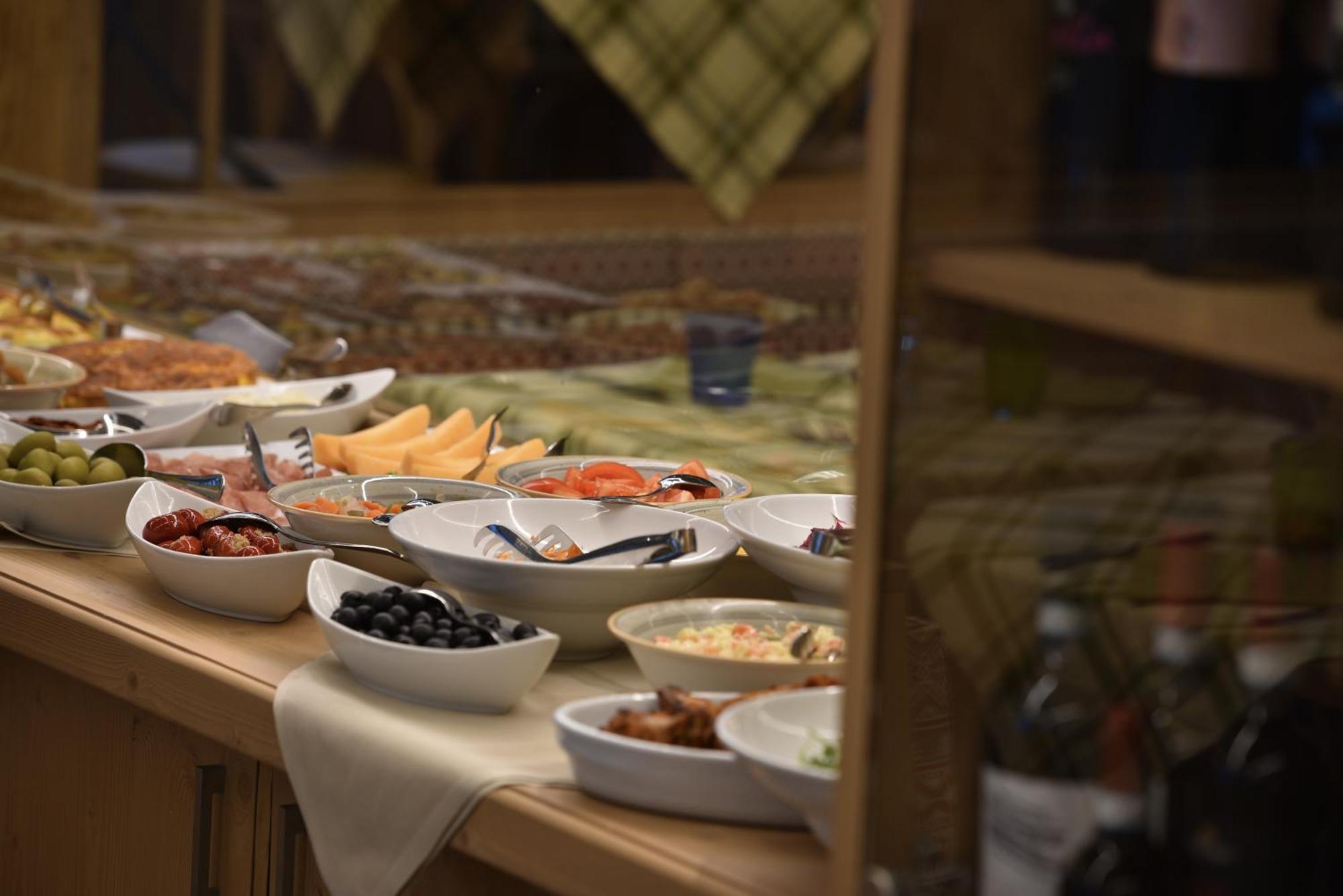 Hotel Galli'S - Centro Livigno Ngoại thất bức ảnh